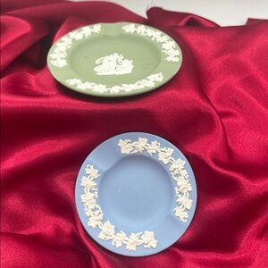 Wedgwood Blue and Green Jasper ware round ashtrays/trinket dishes.